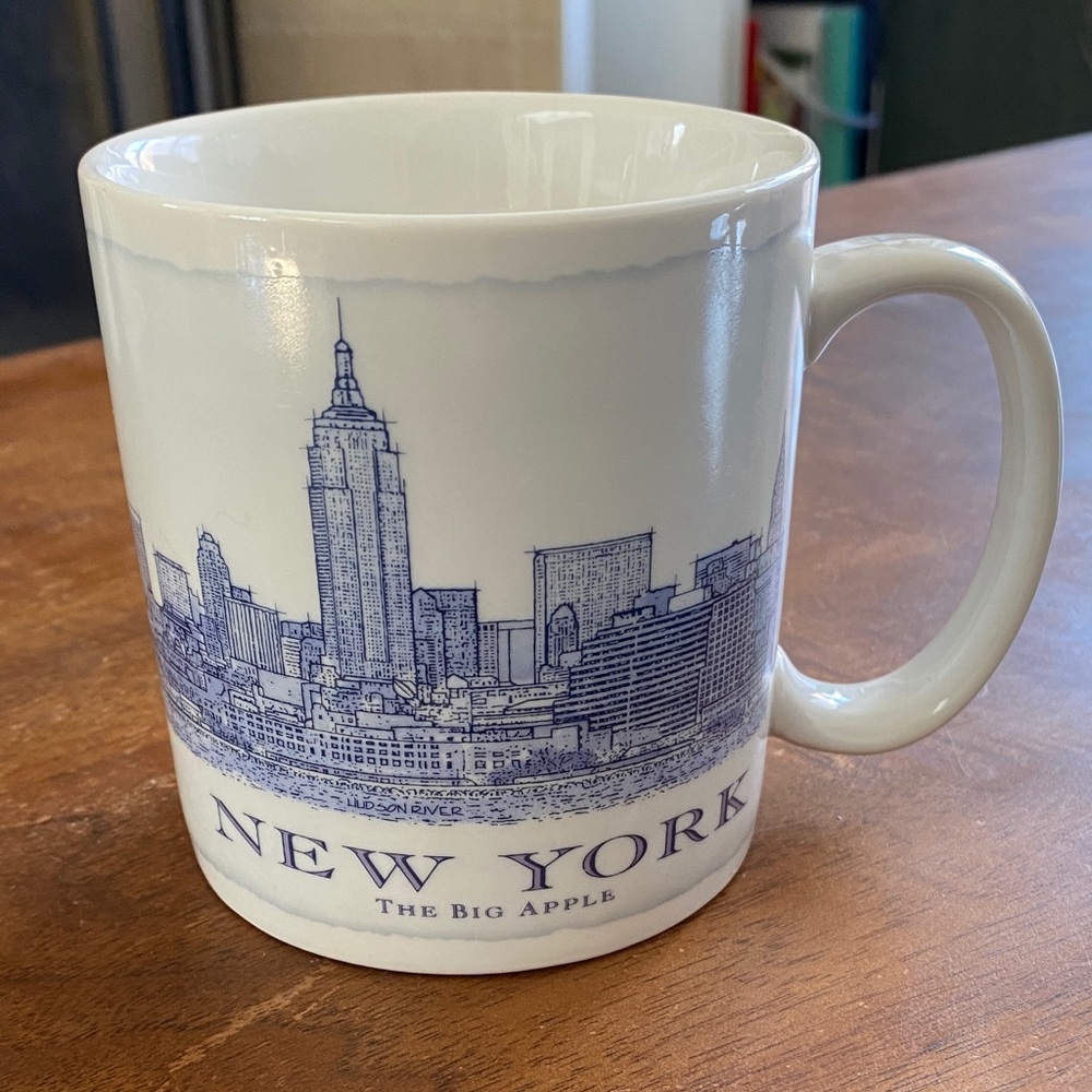 2006 Starbucks New York City Architectural Series Mug 18OZ